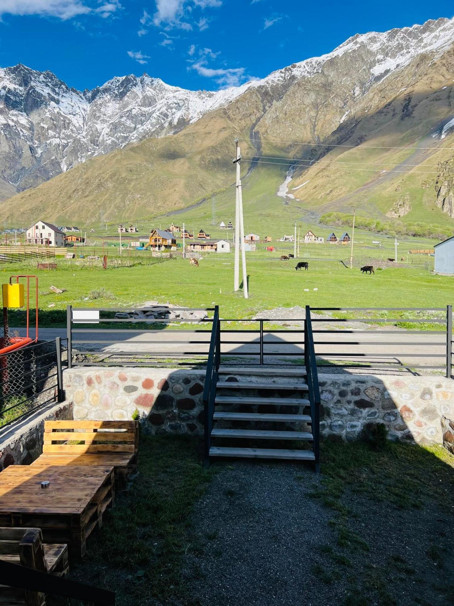 Savalley Kazbegi מראה חיצוני תמונה